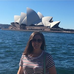 Meet your Posher, Julia